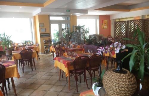 Orbey Hotel | Logis Hôtel - Restaurant Aux Bruyères