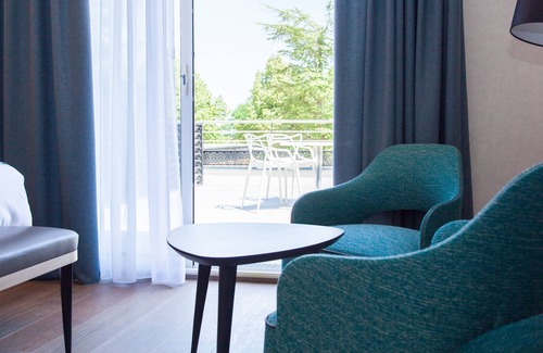 Deols Hotel | LOGIS HOTEL RELAIS SAINT JACQUES