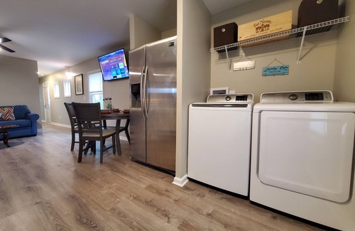 Kedron Cottage | LondonHouse615nRelax & Rejuvenate:Tranquility Awaits! 2 bed/1bath @ Aly Farm