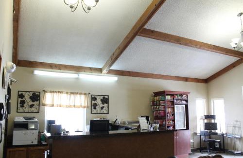 Sidney Hotel | Lone Tree Inn