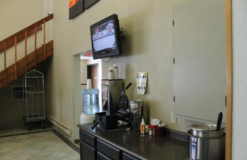 Sidney Hotel | Lone Tree Inn