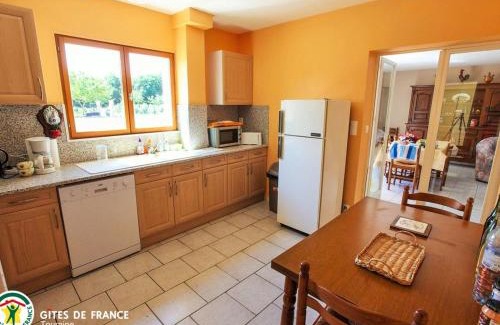 Saint-Laurent-de-Lin House | Longère authentique avec jardin privé, près des Châteaux de la Loire, idéale pour familles et nature - FR-1-381-501