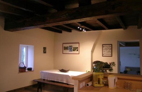 Chirat-l'Eglise House | Longère rénovée avec piscine privée, Wifi et animaux acceptés en Auvergne - FR-1-489-229