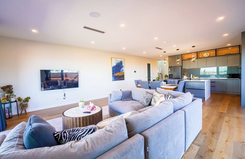 Okura House | Long Bay Sea view Stunning House