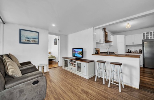 Seaford House | Long Island Beach House-gateway to Mornington Peninsalu! Walk to beach#Free WIFI
