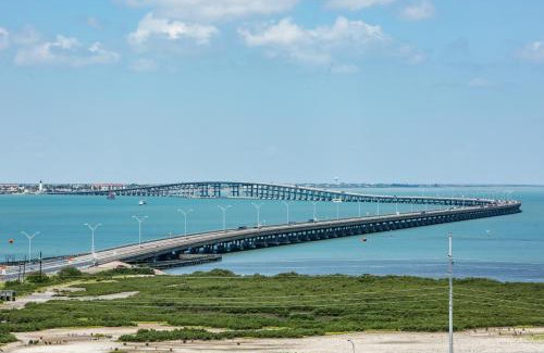 Port Isabel House | Long Island Village Unit 347
