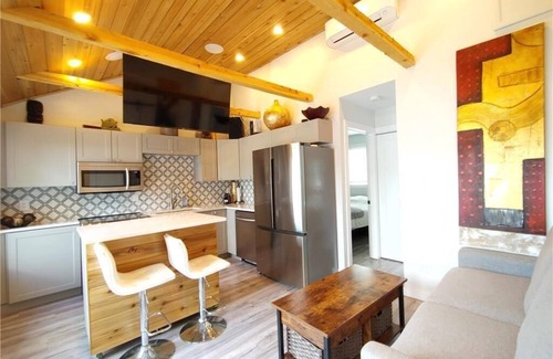 Sudbury Cottage | Long Lake Waterfront Cottage Retreat