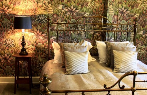 Westbrook Court Resort | Longville House