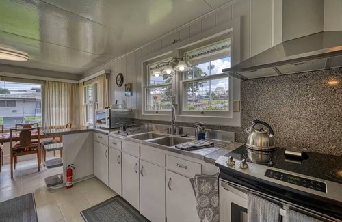 Hilo House | LOOK! Spacious Home in the Heart of Hilo - Bonus Rec Room!