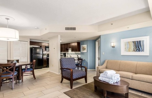 Pompano Beach Resort | Looking for the perfect family-friendly escape with sun, sand-2 Bedroom Deluxe