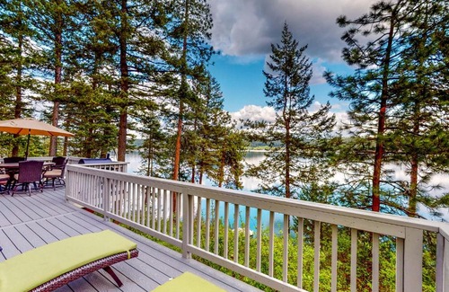 Loon Lake House | Loon Lake Retreat