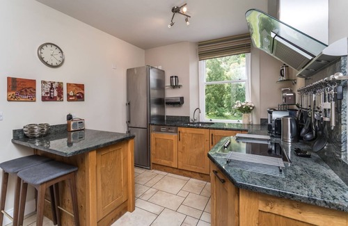 Thornthwaite Cottage | Lords Seat - an apartment that sleeps 6 guests in 3 bedrooms