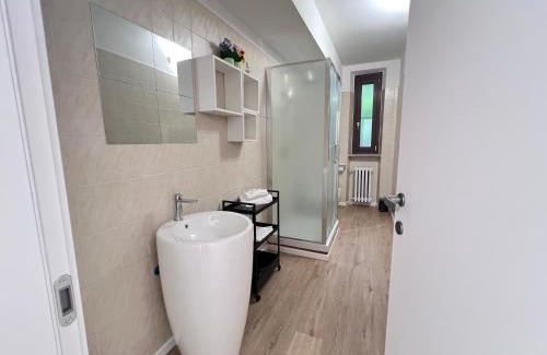 Cavoretto Apartment | Lory Smart - Relax e Natura by RD Domus