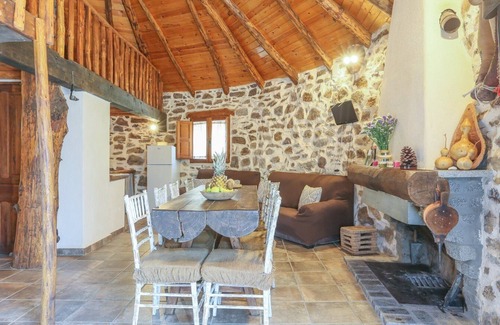 Cazalla De La Sierra Villa | Los Chozos Cazalla de la Sierra by Ruralidays