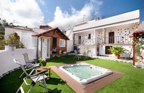 San Juan de la Rambla House | los diablitos 4