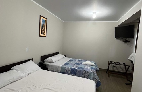 Tingo Maria Hostel | Los Kristales