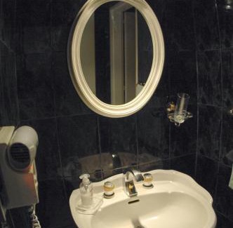 Lujan Hotel | Los Monjes Hotel