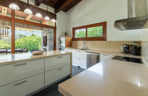 Parres Municipality House | Los Nogales Vacation Villa
