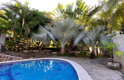 El Zonte House | Lote 44 Guesthouse