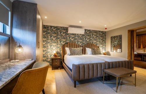 Central Hotel | Lotsane Limpopo Luxury River Lodge