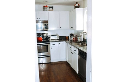 Granville Other | Loudon Crest Farm House