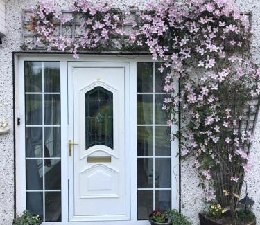 Drumsna Apartment | Lough Aduff Lodge 5 minutes from Carrick on Shannon