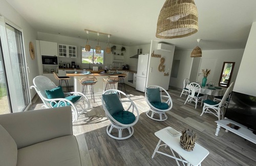 Chambon House | "louisianne" Maison Neuve Avec Piscine Entre mer et Campagne Pour 6 Personnes