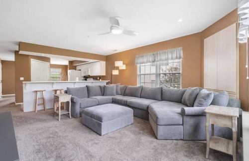 Branson Apartment | Lounging on the Links