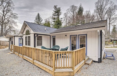 Laurel Park House | LOVE.LAUGH.LIVE-IN LAUREL PARK! {2 living spaces}