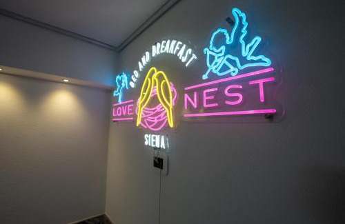 Uopini Apartment | Love Nest Siena