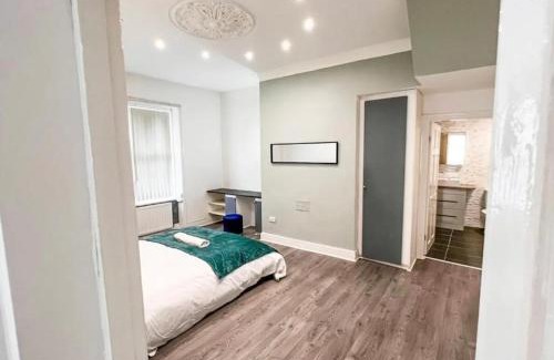 Fenham Apartment | Lovely 1-bedroom apartment, free street parking