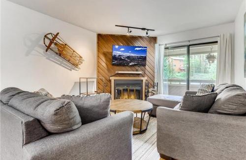 Peak 8 House | Lovely 2 BDR Condo Close to Skiing and Main St