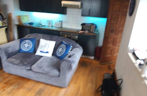 Porthmadog Apartment | LOVELY 2 BED APARTMENT PORTHMADOG HARBOURSIDE FANTASTIC VIEWS