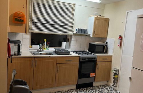 Cathall Apartment | Lovely 2 bedroom apartment
