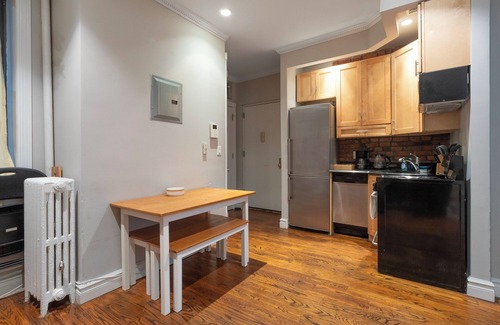 Tudor City Apartment | Lovely 2 bedroom Central Manhattan