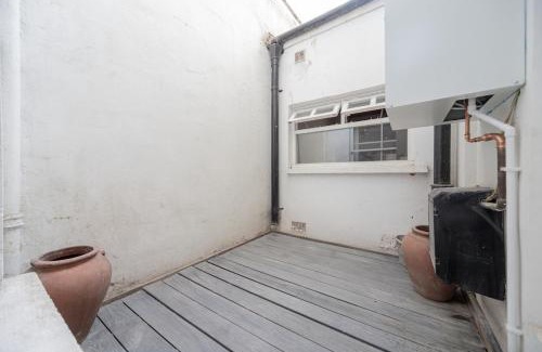 Queen's Gate Apartment | Lovely 2 Bedroom Flat in the Heart of Kensington