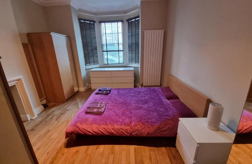 Town Apartment | Lovely 2 bedroom garden flat arranged on two floor