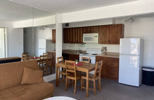 Rosemont Apartment | Lovely 2 bedrooms apartment 10min from O'HARE CHICAGO
