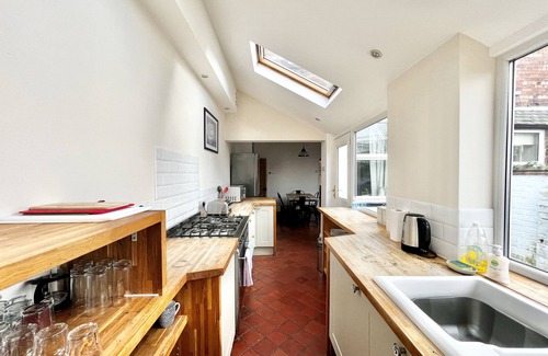 Lincoln House | Lovely 3 bed house in the Cathedral Quarter