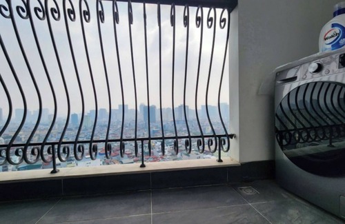 Dong Da Apartment | Lovely 3 bedroom apartment with AC in hateco laroma vibrant Hà Nội