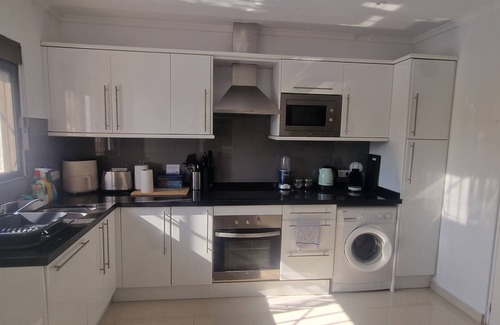 San Fulgencio Villa | Lovely air con family villa, Private pool only 30 minutes from Alicante airport
