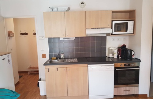 Saint-Mamet Apartment | Lovely apartment in LUCHON, in a secure residence, wooded grounds
