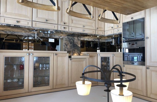 Grindelwald Apartment | Lovely apartment for 6 guests with WIFI, TV and balcony