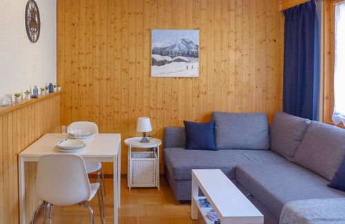 Arveyes Apartment | Lovely apartment for 2 people with TV and parking