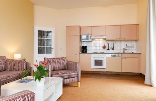 Ostvorpommern Apartment | Lovely apartment for 3 people with WIFI, TV, balcony and parking