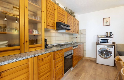 Isola Apartment | Lovely apartment for 5 guests with WIFI, TV, terrace, pets allowed and parking