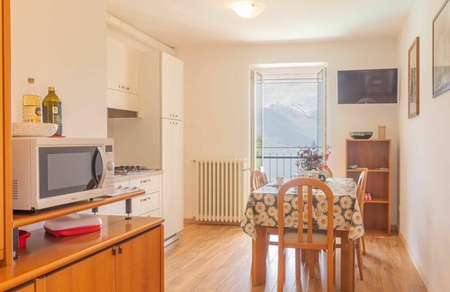 Perledo Apartment | Lovely apartment for 6 guests with pool, WIFI, TV and terrace