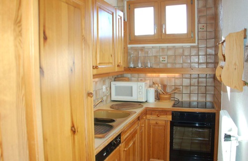 Villars-sur-Ollon Apartment | Lovely apartment for 6 people with WIFI, TV, balcony and pets allowed