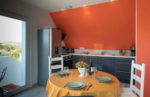 Coatroual Apartment | Lovely apartment for 4 guests with WIFI, TV and patio
