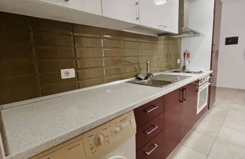 Ishem Apartment | Lovely Apartment Gjiri Lalzit
